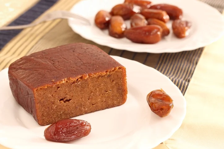 date paste tunisian dates deglet noor